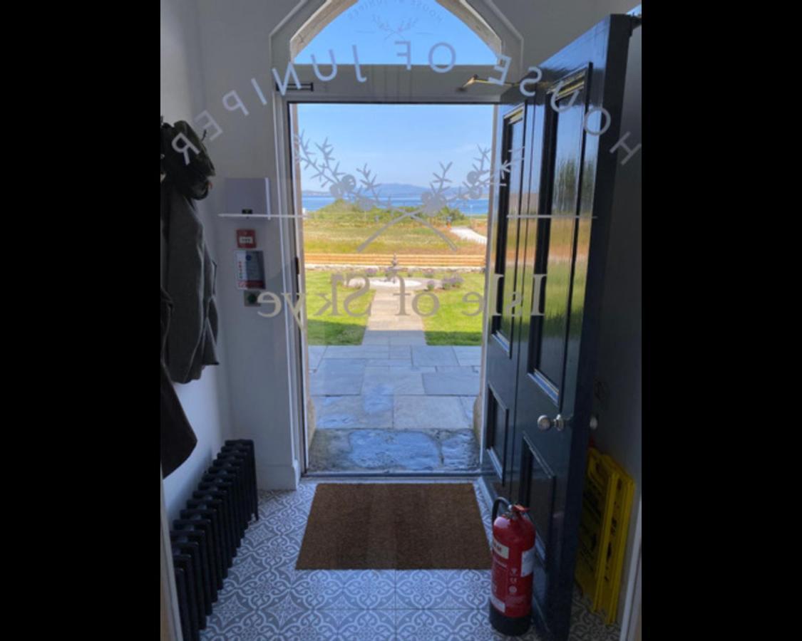 House Of Juniper - Luxury Accessible Apartment Broadford  Extérieur photo